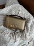 Valentino Garavani Locò / Crossbody Bag)
