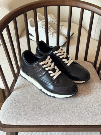 Hermes Trail Sneakers
