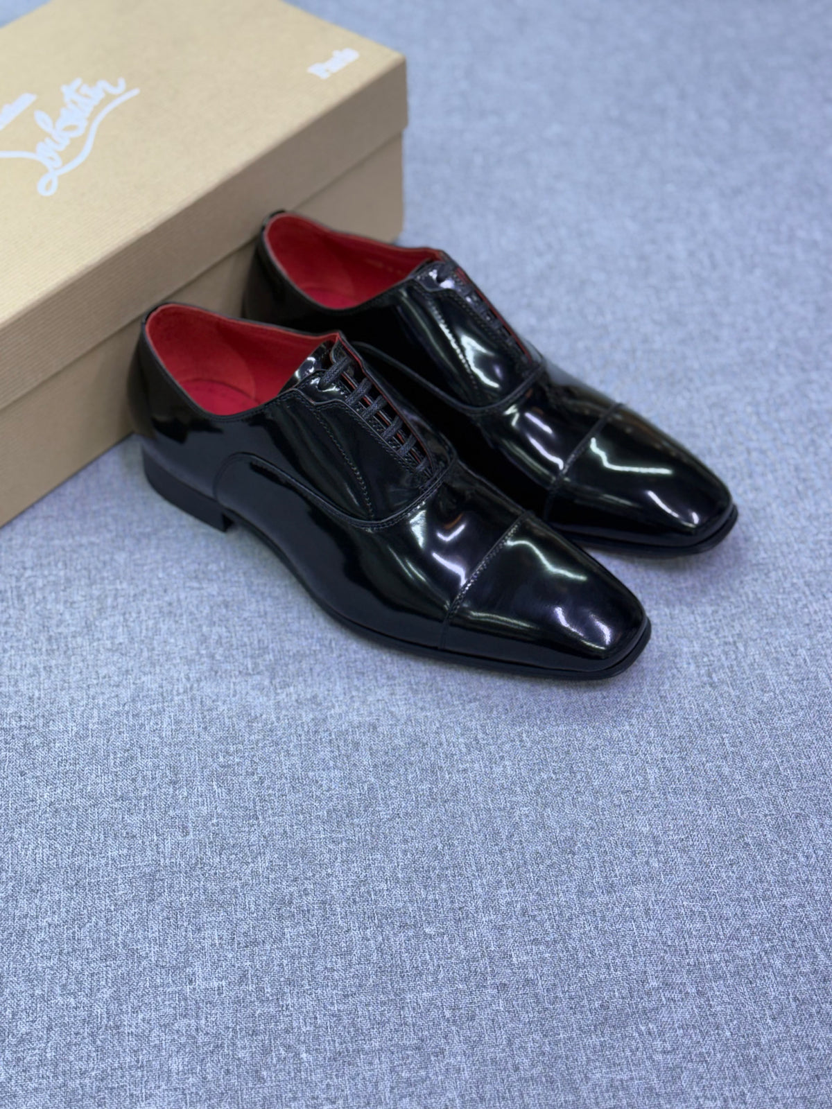 Christian Louboutin Men's Patent Leather Formal Oxford Shoes