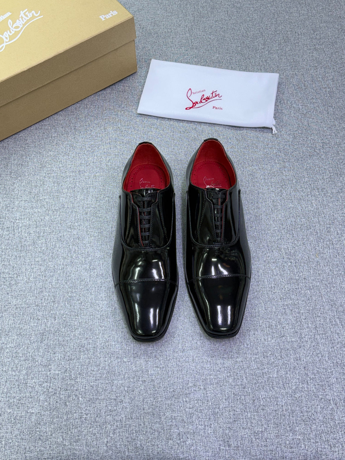 Christian Louboutin Men's Patent Leather Formal Oxford Shoes