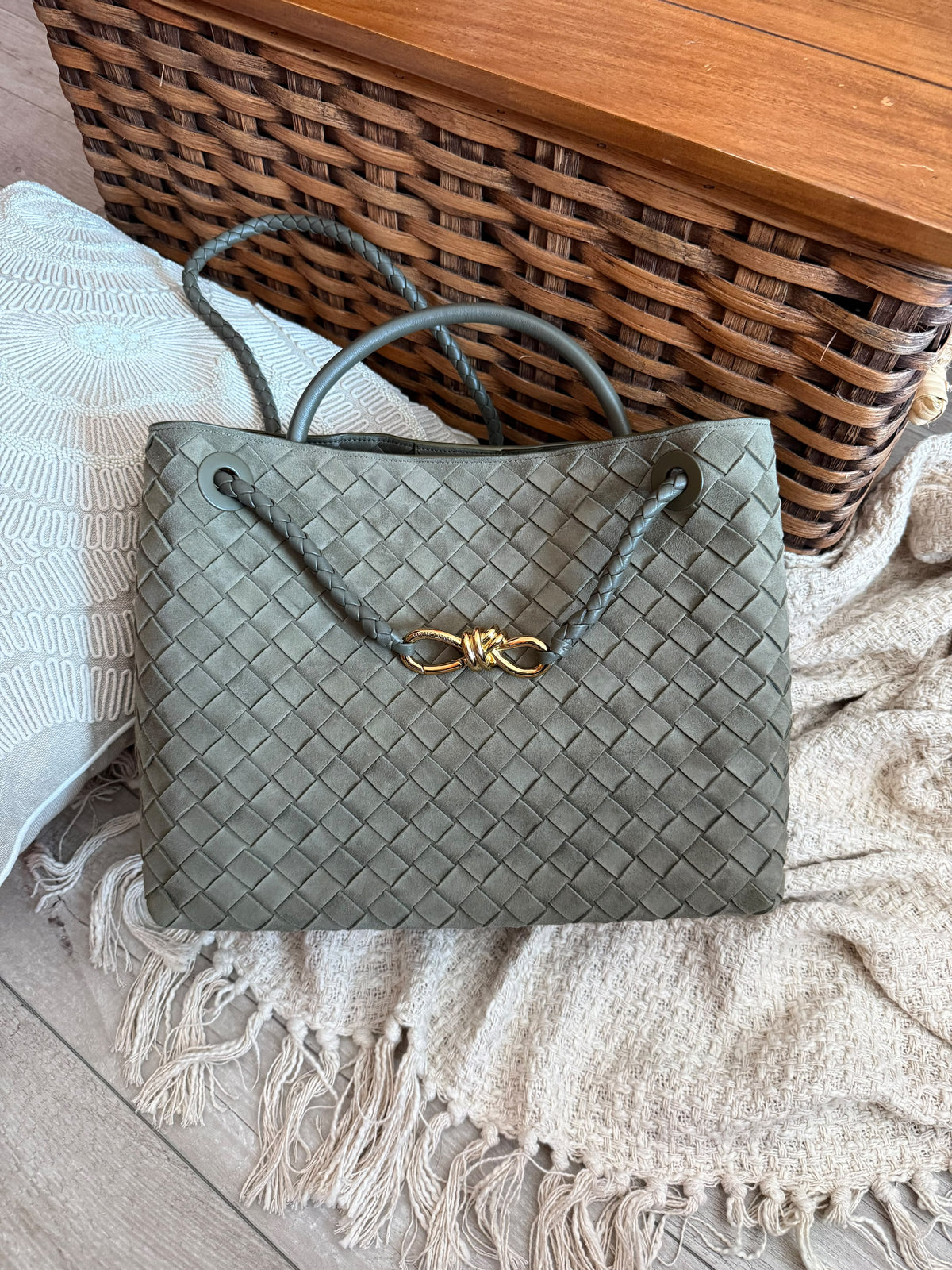 Bottega Veneta Andiamo Tote