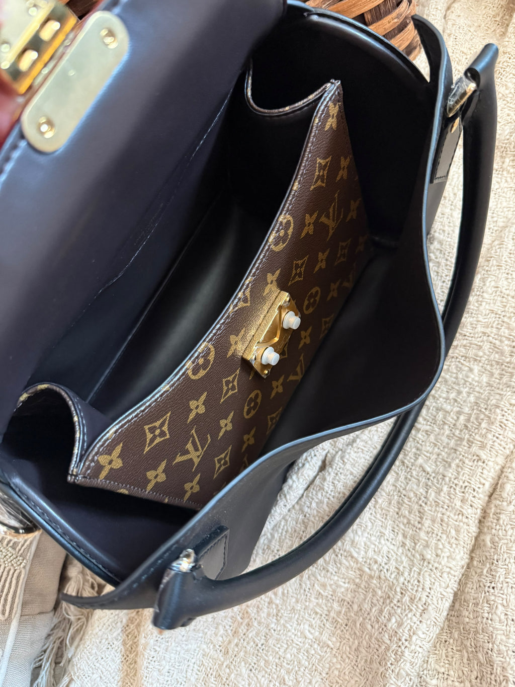 Louis Vuitton Hybrid Tote