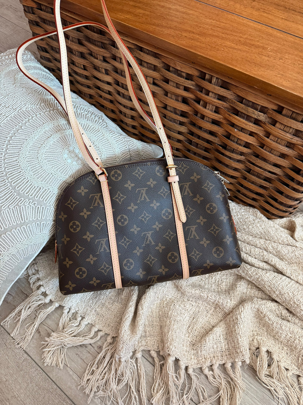 Louis Vuitton Olympe / Shoulder Bag