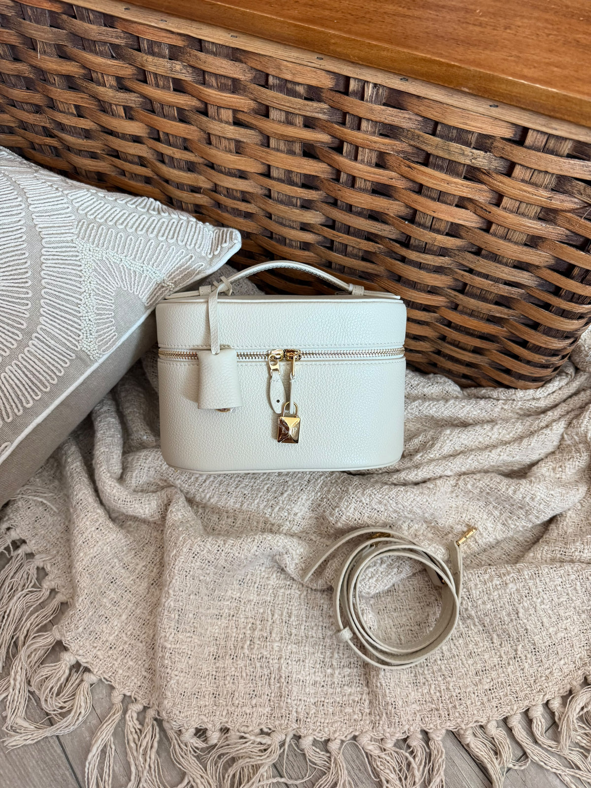 Loro Piana Extra Vanity Case in Grained CalfskiN
