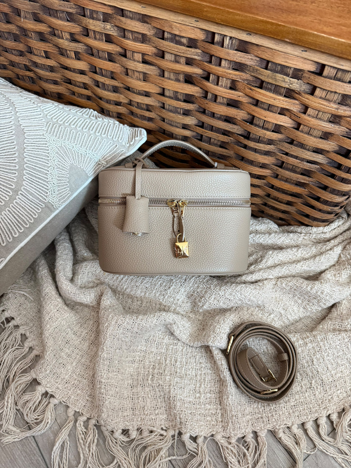 Loro Piana Extra Vanity Case in Grained CalfskiN