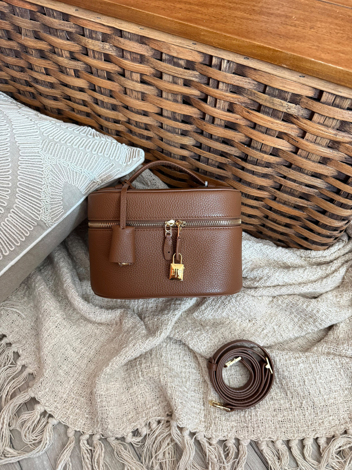 Loro Piana Extra Vanity Case in Grained CalfskiN
