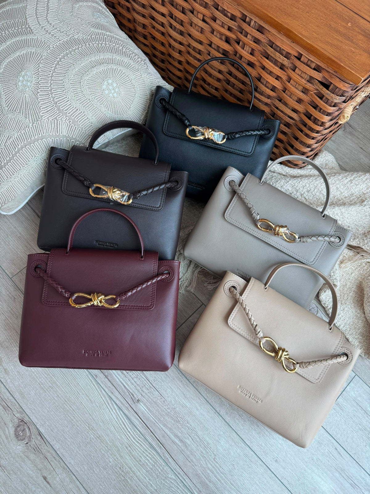 Bottega Veneta Andiamo Top Handle