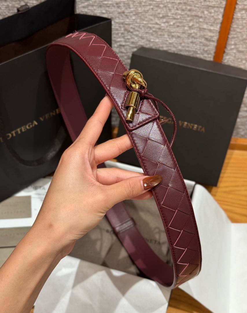 Bottega Veneta Intrecciato Leather Belt with Brass Knot