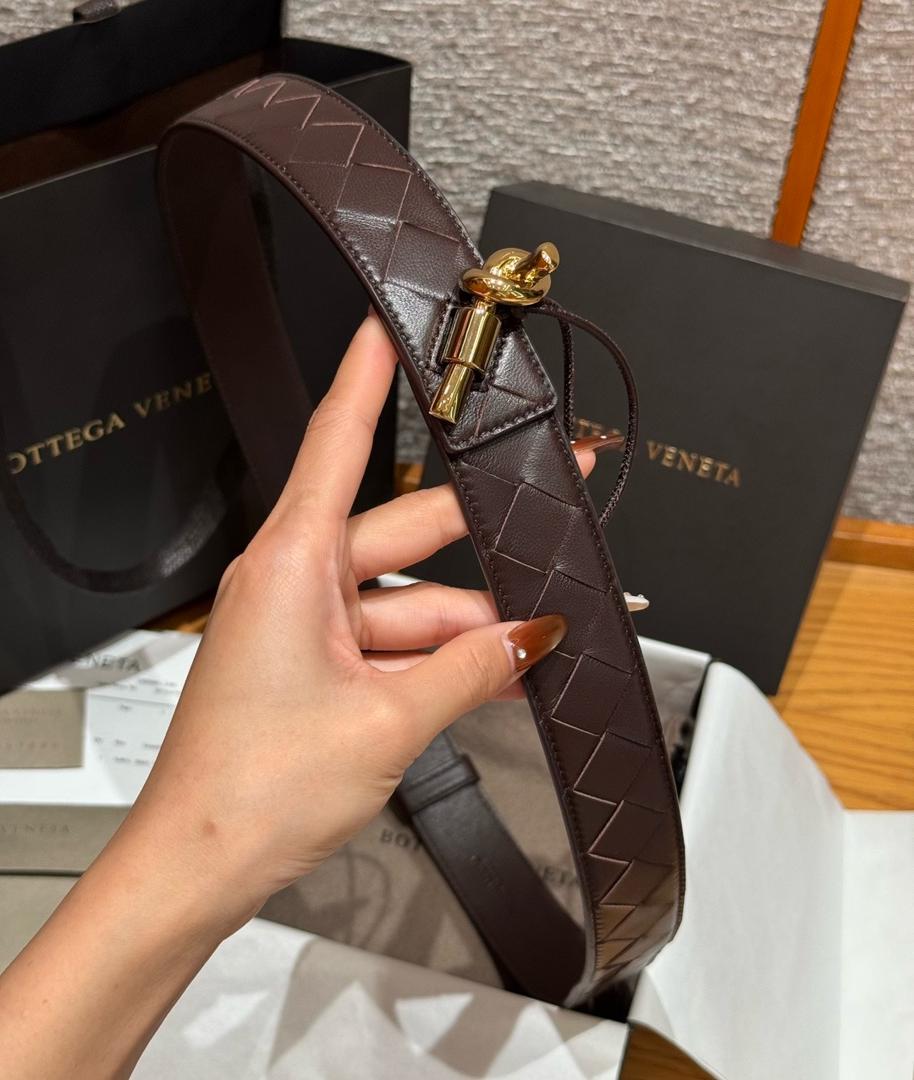 Bottega Veneta Intrecciato Leather Belt with Brass Knot