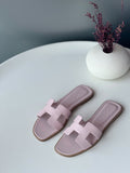 Hermès Oran Leather Flat Sandals