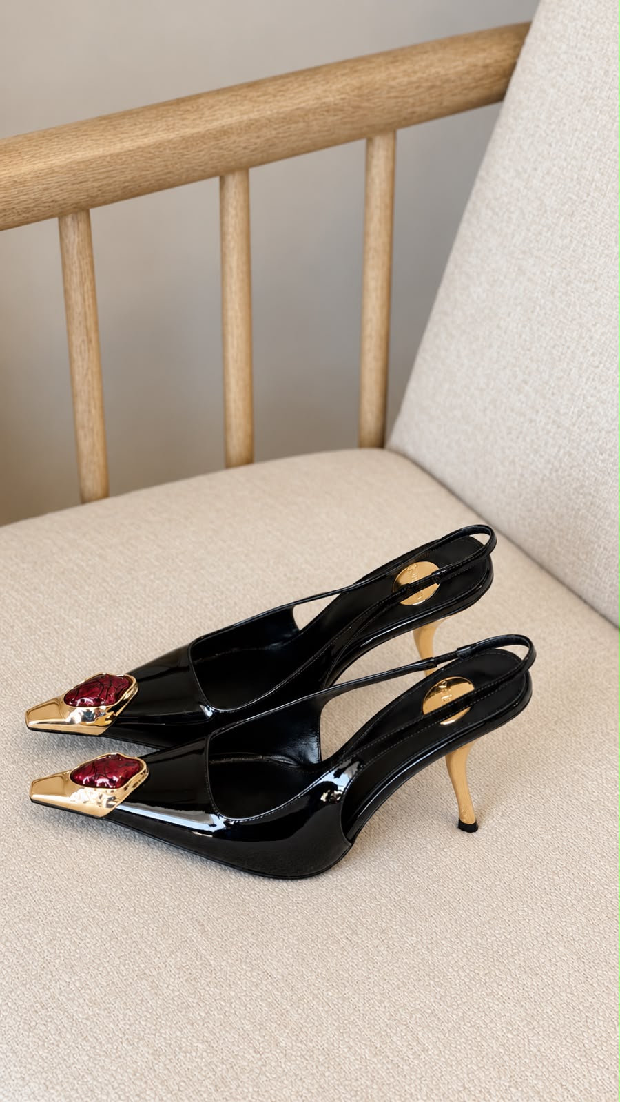 Saint Laurent Lee Patent Leather Gem-Embellished Slingback