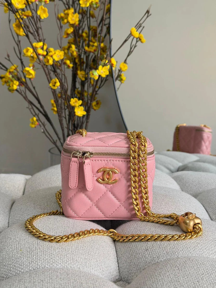 Chanel Quilted Lambskin Pearl Crush Mini Vanity Case