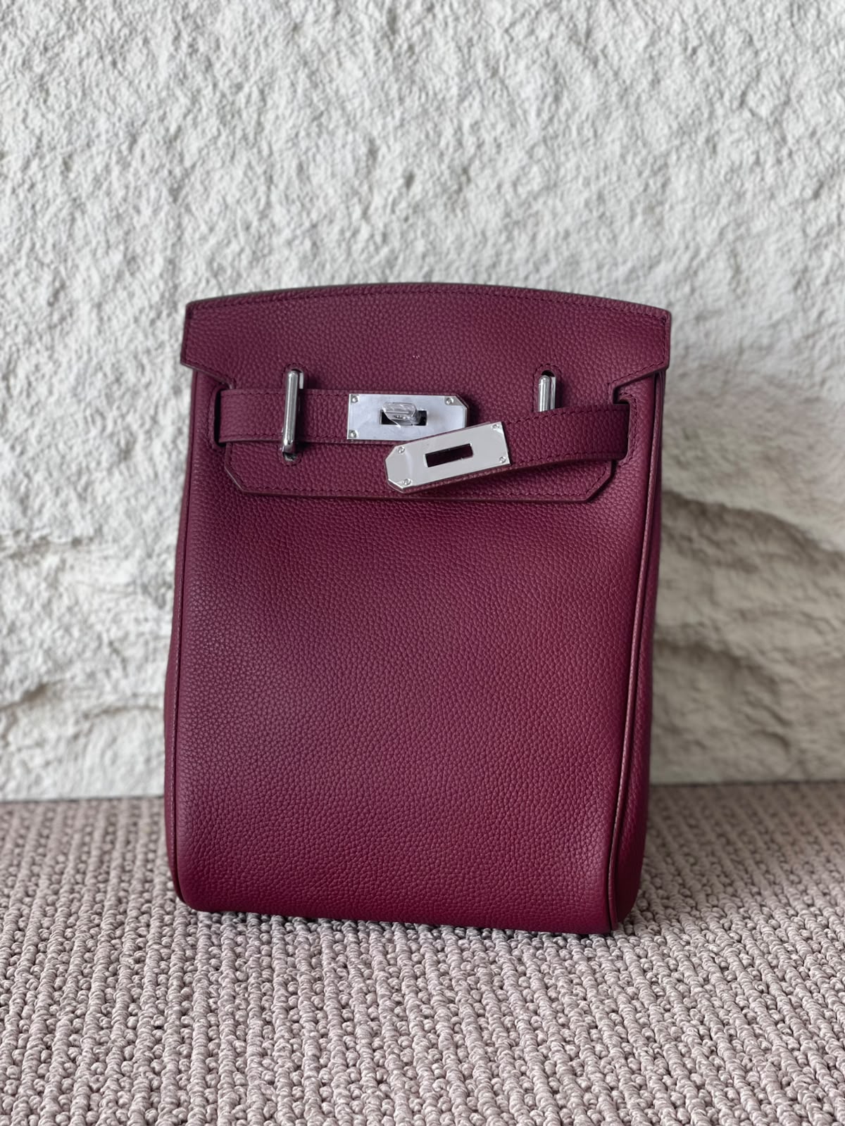 Kelly Vertical Pocket  Medium