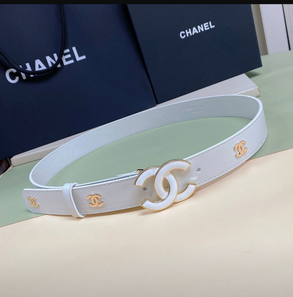 CHANEL — Quilted Calfskin CC Logo Belt