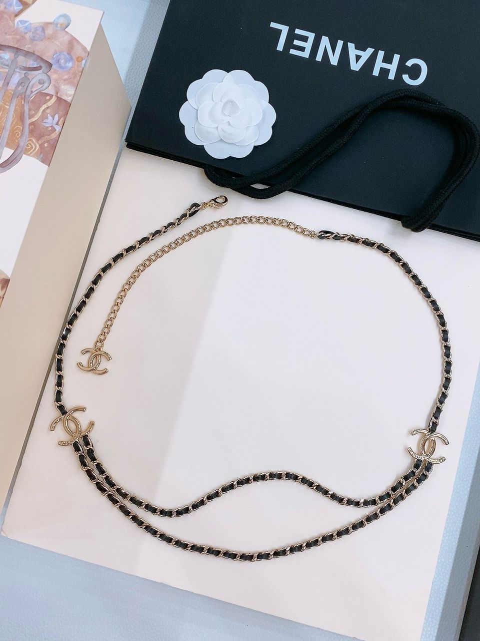 CHANEL — CC Logo Chain Belt