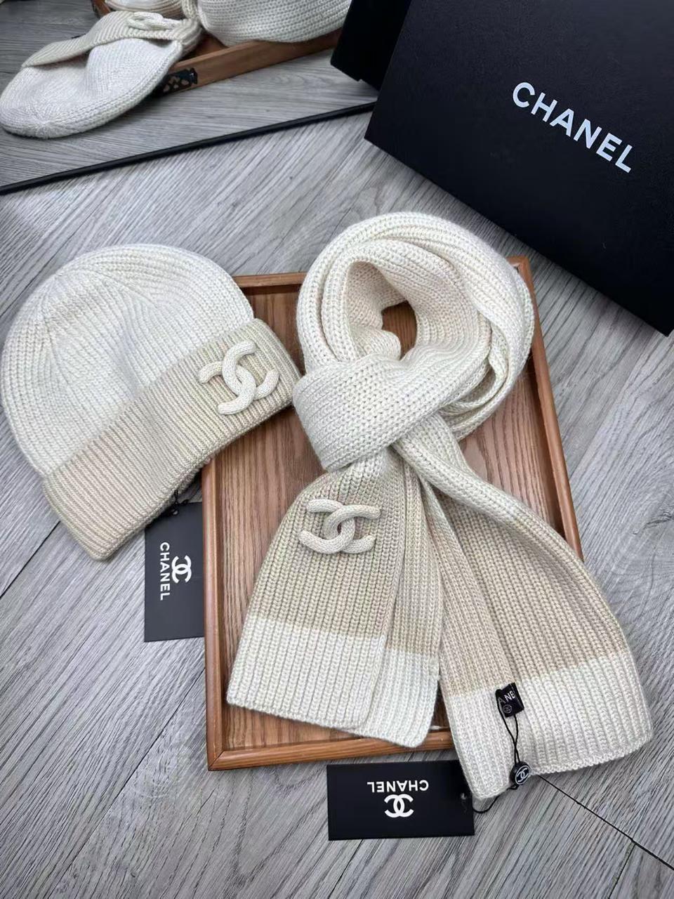 CHANEL Colour Block Scarf & Beanie Set