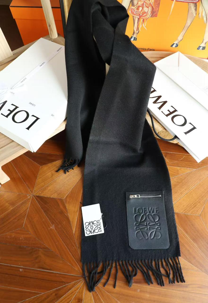 LOEWE Zip Pocket Fringed Scarf