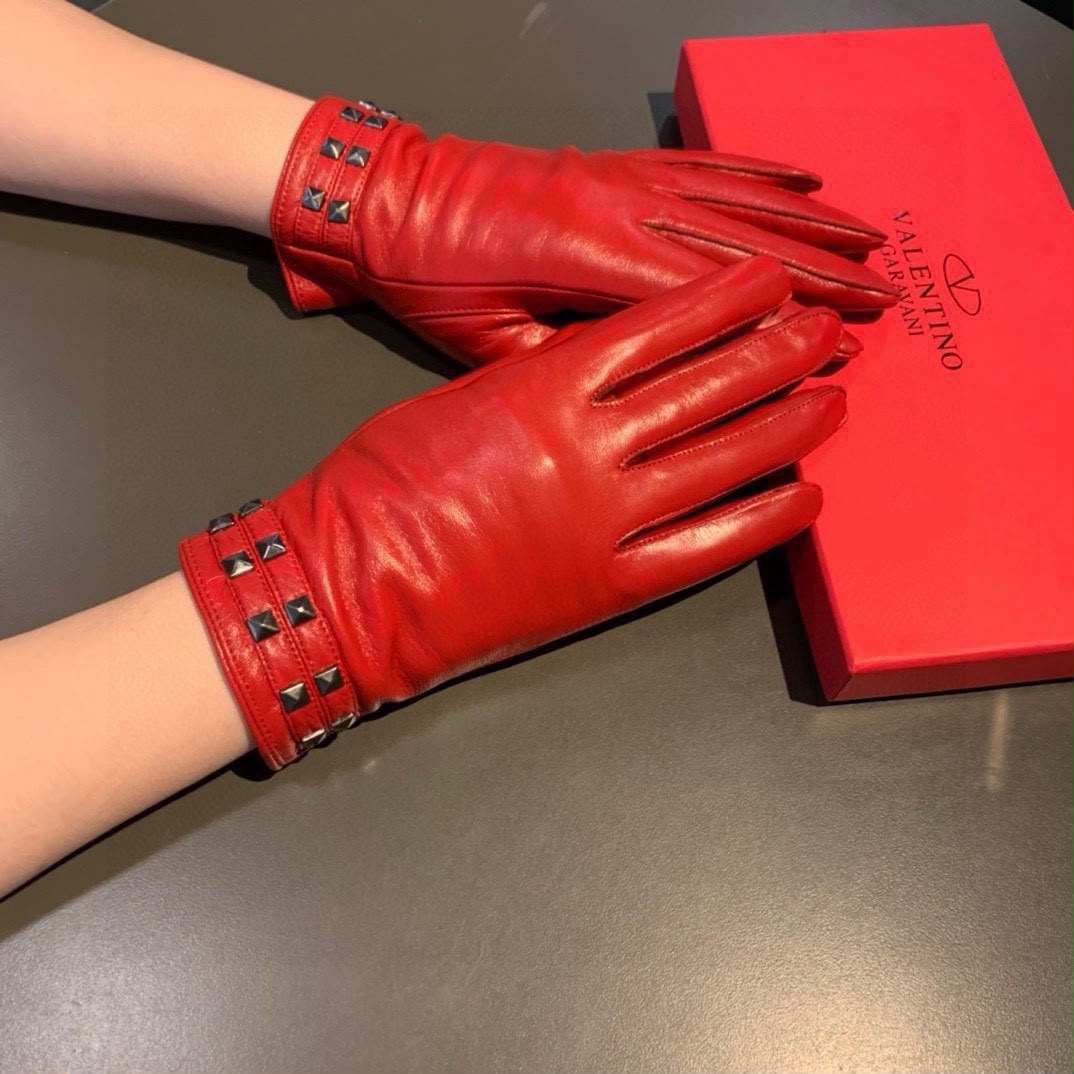 Valentino Stud Cuff Gloves