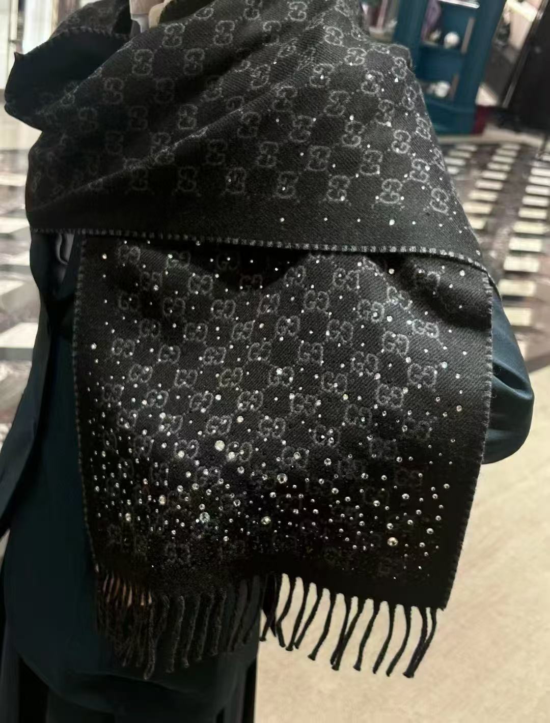 Gucci Embellished Fringed Scarf