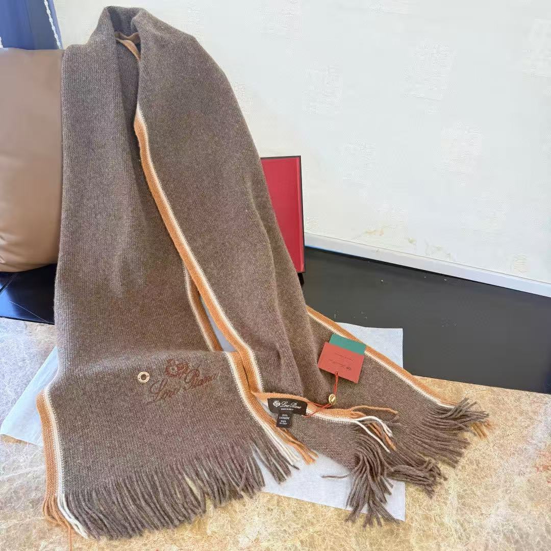 Loro Piana Contrast Edge Scarf