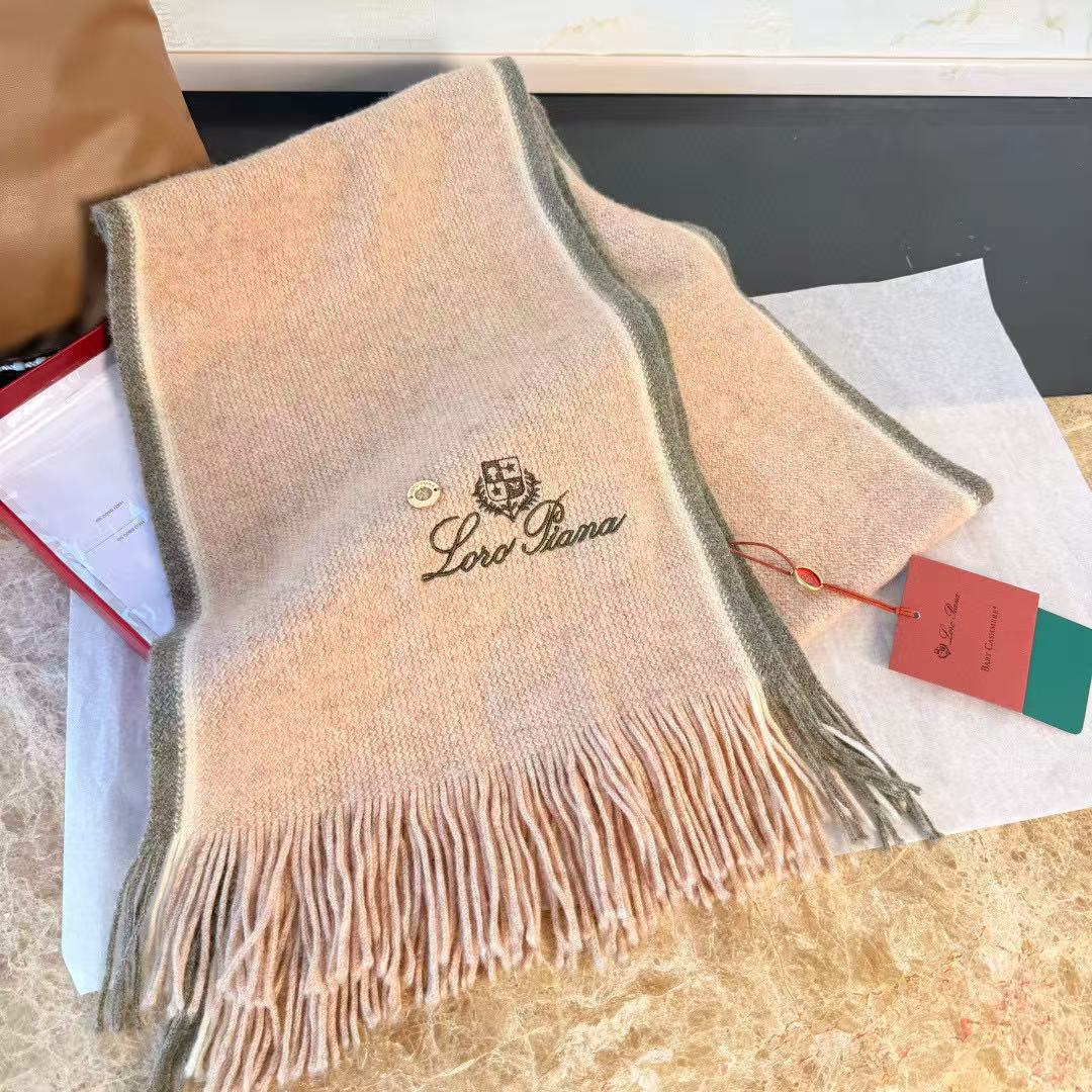 Loro Piana Contrast Edge Scarf