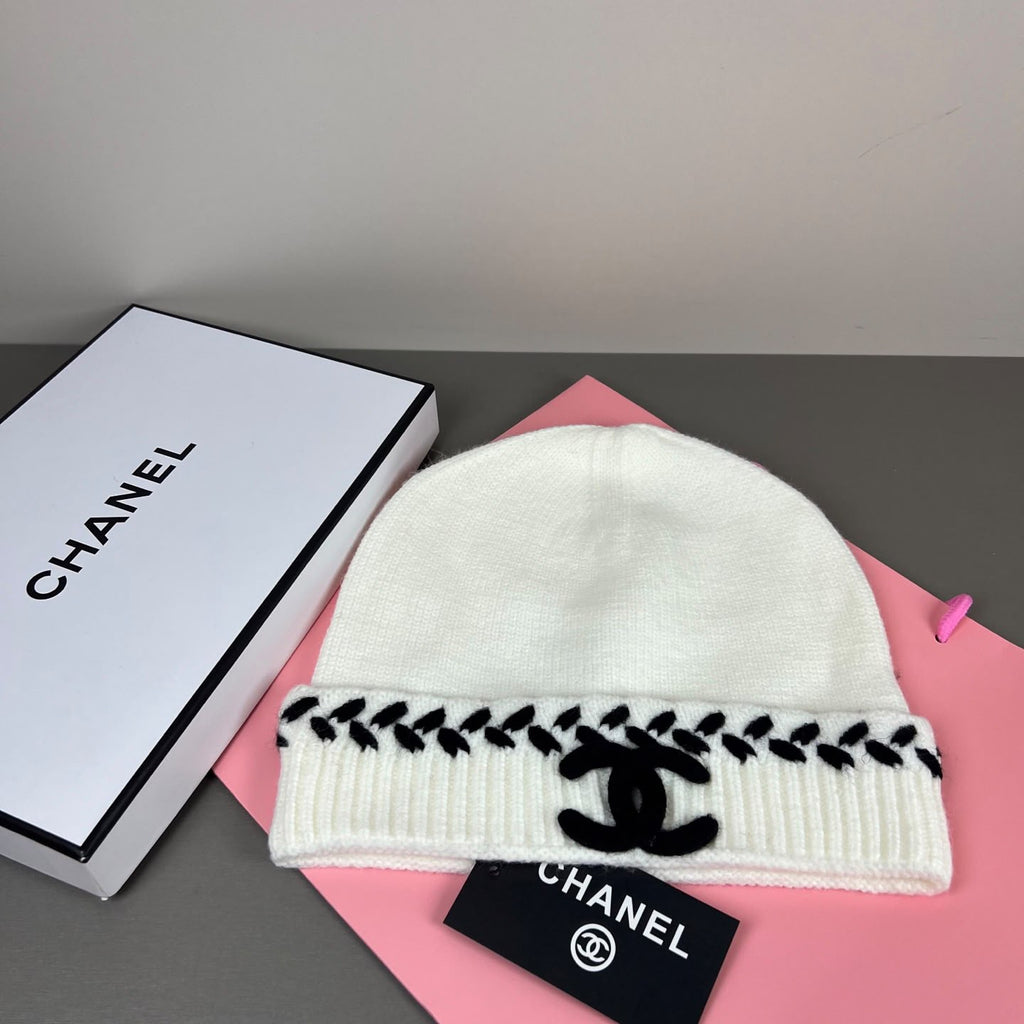 CHANEL Contrast Stitch Logo Beanie