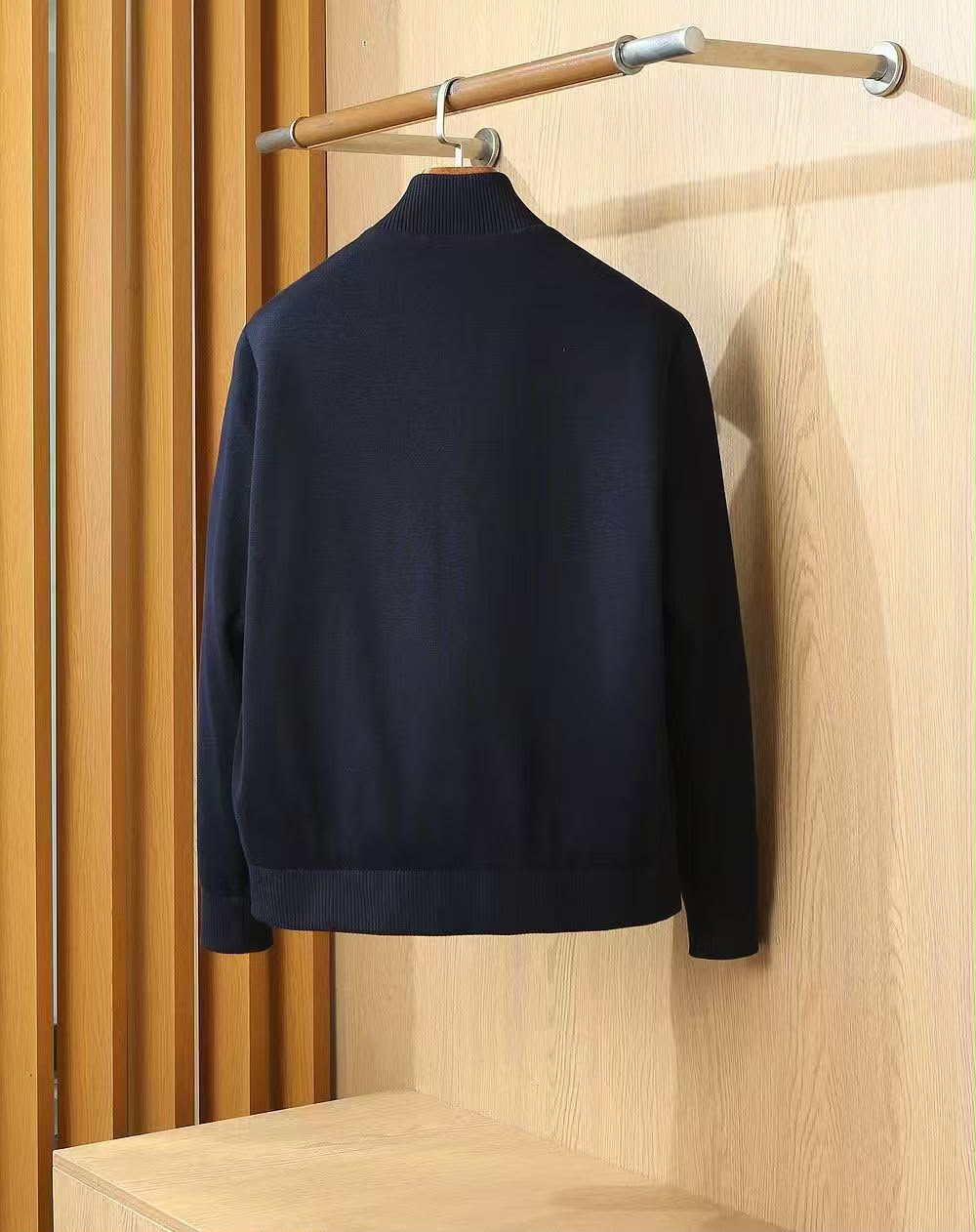 MONCLER Quilted Front Knit Sleeve Zip Jacket