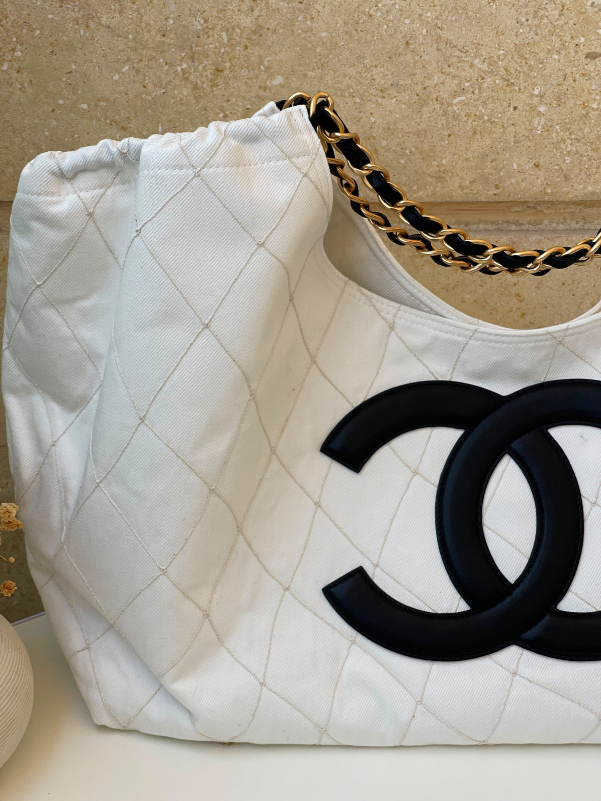 CHANEL Large-Logo Quilted Shoulder Bag