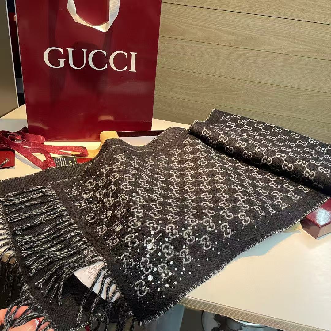 Gucci Embellished Solid Fringed Scarf