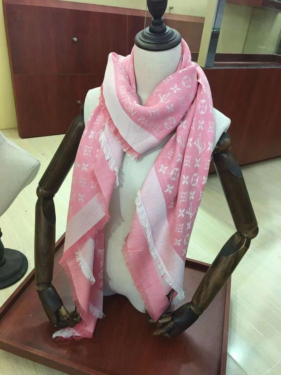 LV Contrast Border Monogram Square Scarf