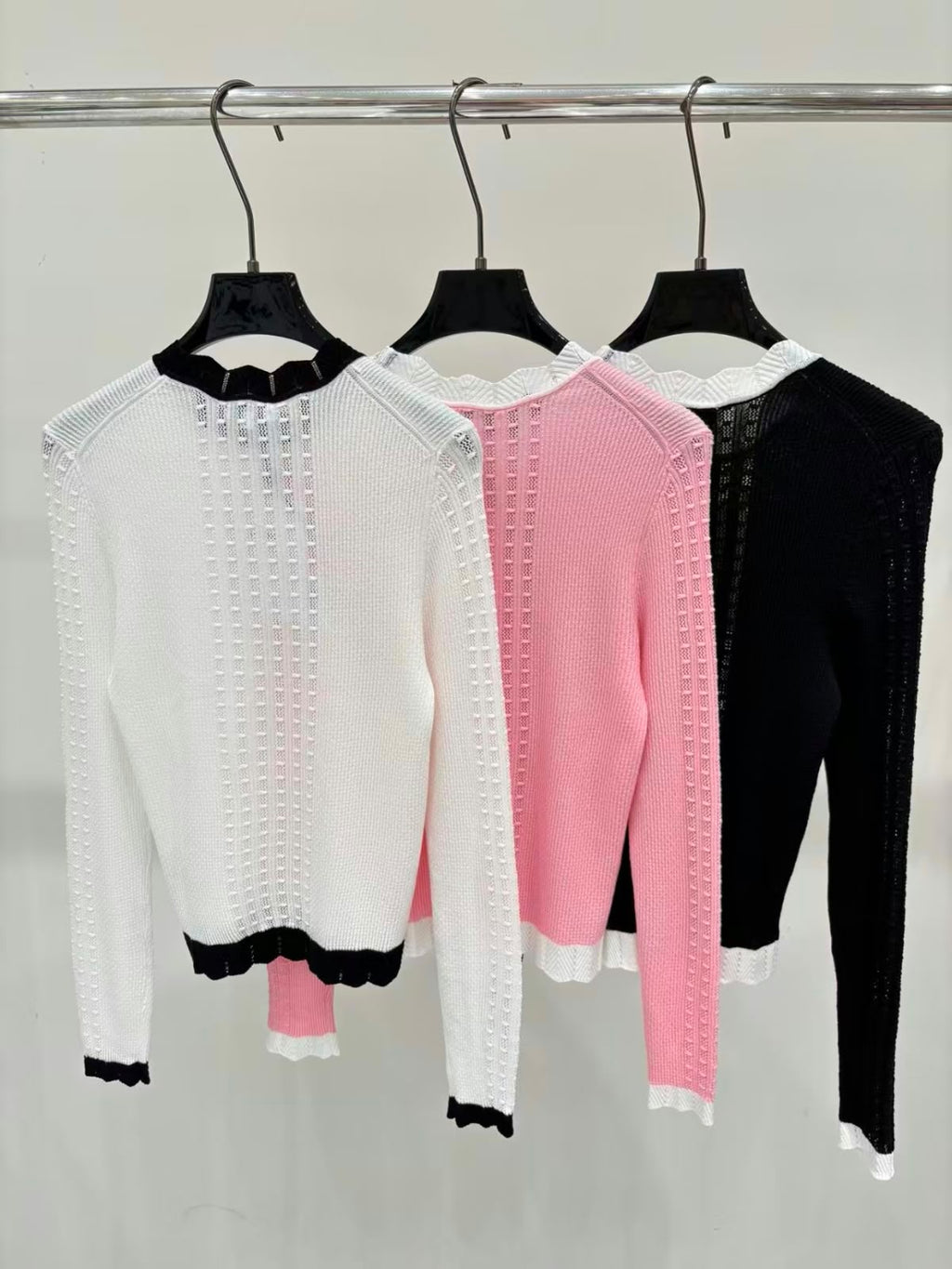 CHANEL Contrast-Trim Knit Sweater