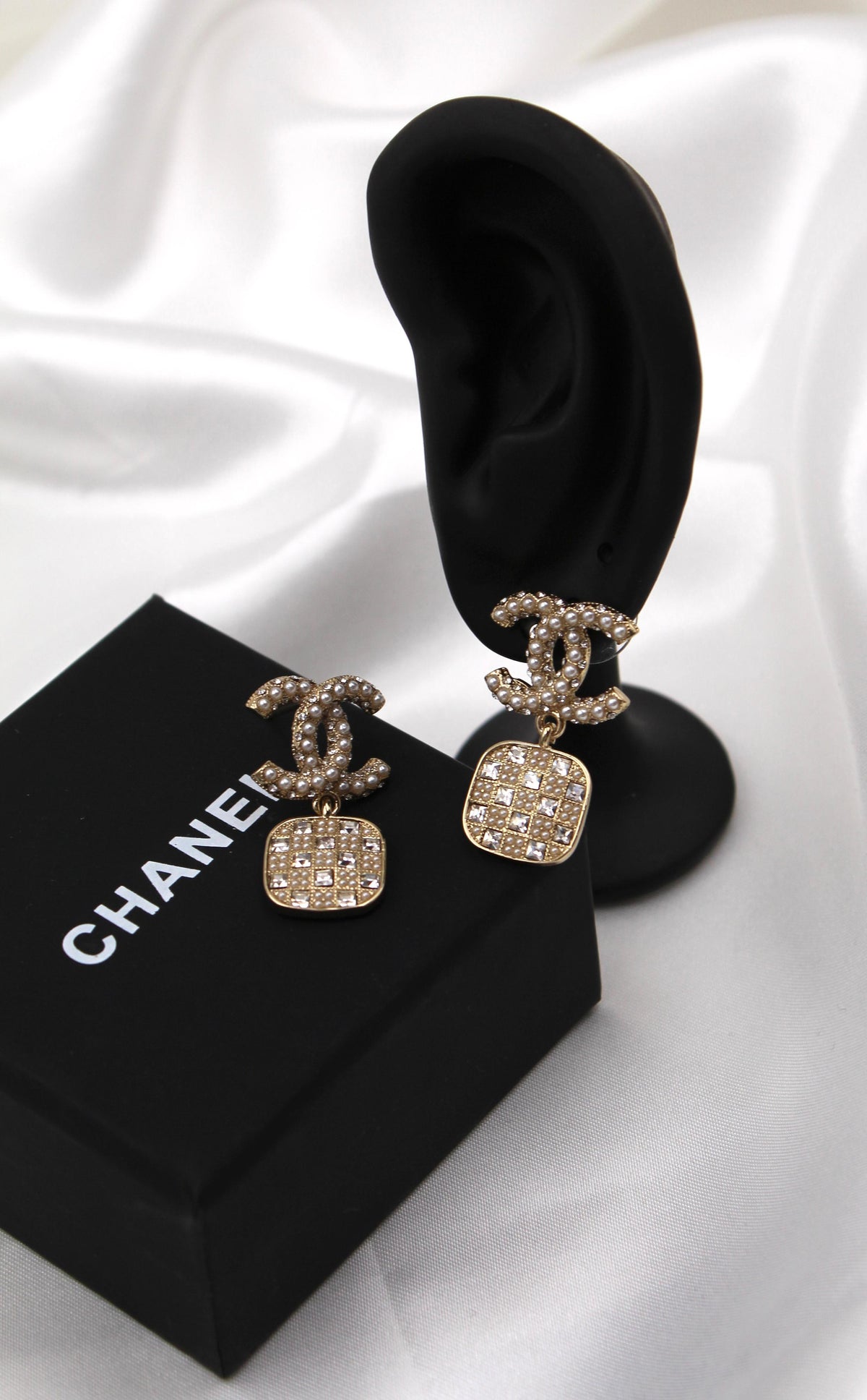 CHANEL – Gold CC Crystal Square Drop Earrings