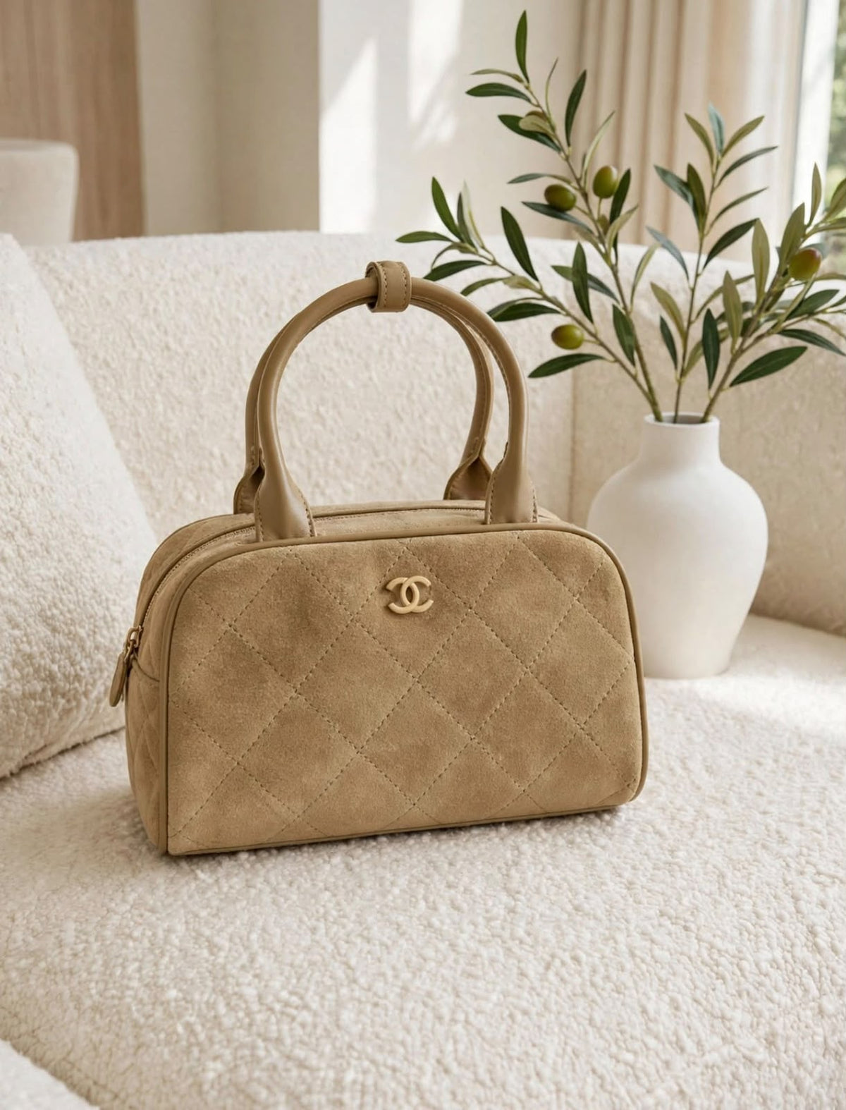 CHANEL Diamond Stitched Rounded Top Handle Bag