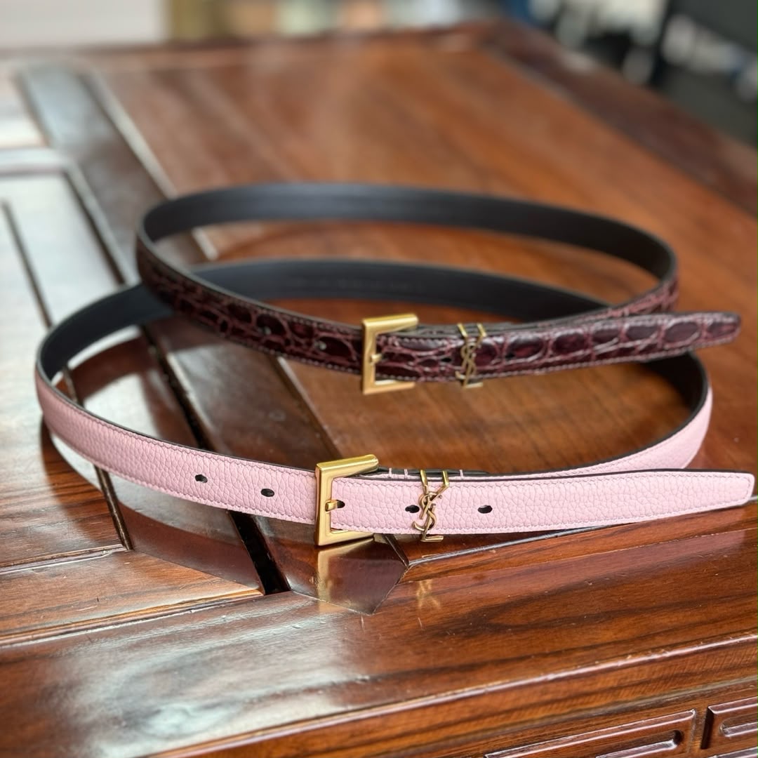 Saint Laurent Cassandre Thin Leather Belt