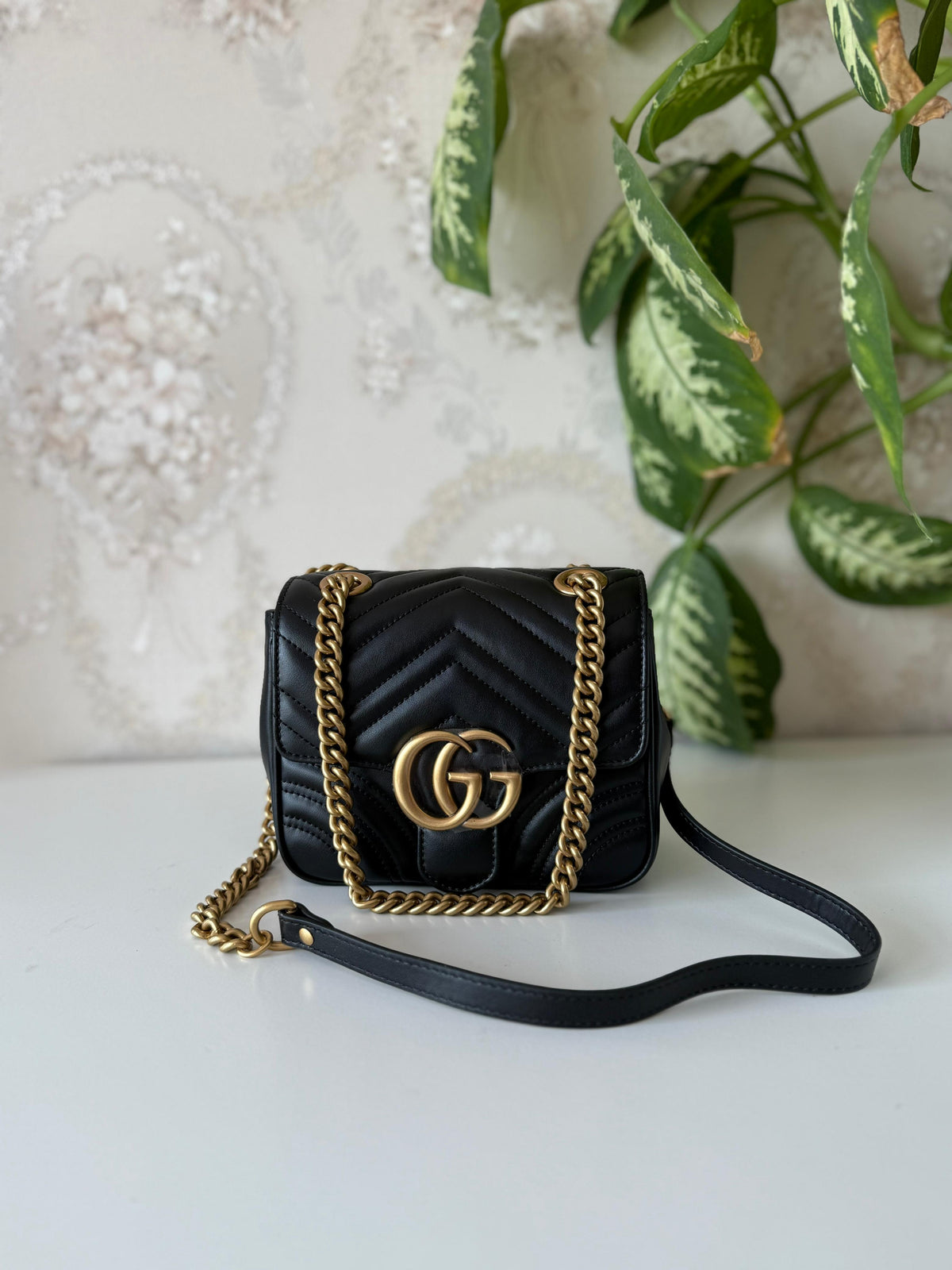 Gucci GG Marmont Matelassé Small Shoulder