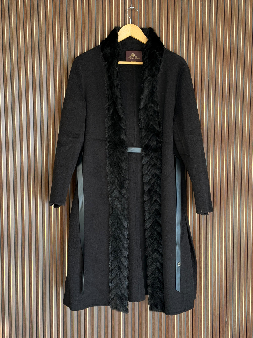Loro Piana — Cashmere Coat with Mink Fur Trim & Leather Belt