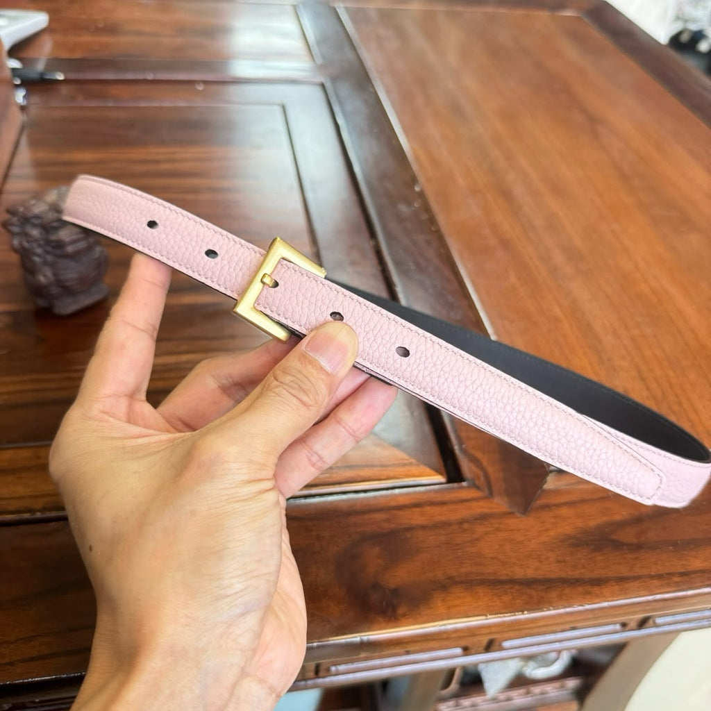 Saint Laurent Cassandre Thin Leather Belt