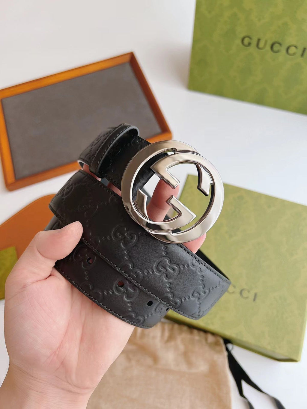 Gucci Interlocking G Guccissima Leather Belt