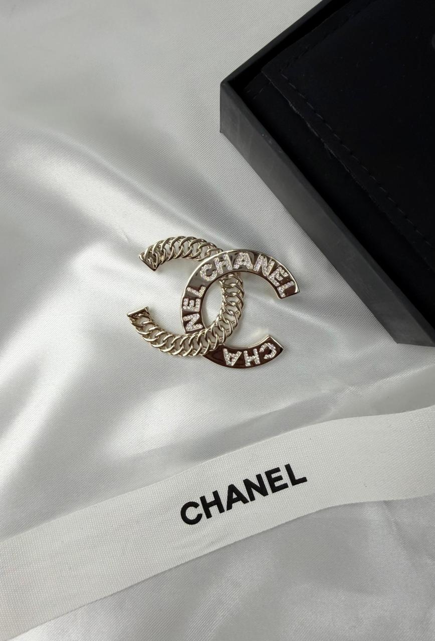 Chanel CC Chain Crystal Logo Brooch