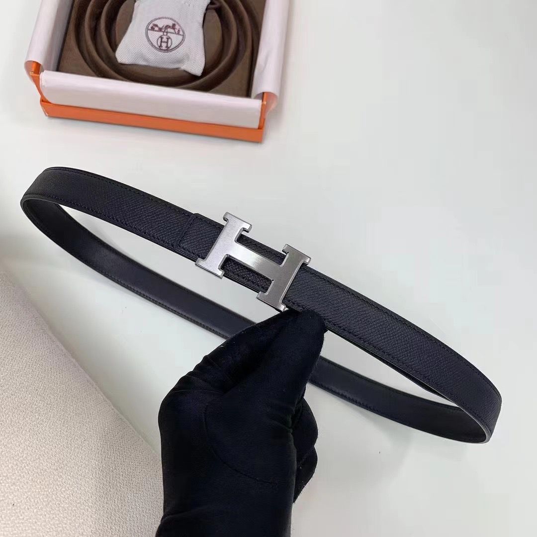 HERMÈS — Constance H Belt Buckle & Reversible Leather Strap