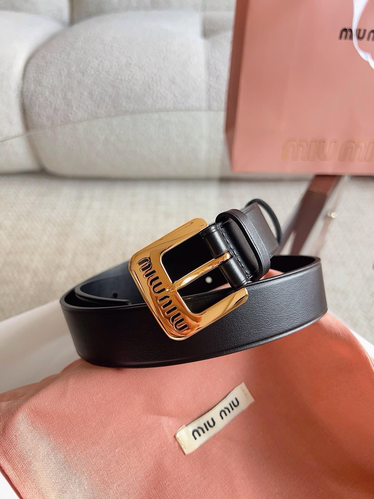 Miu Miu Logo Buckle Leather Belt
