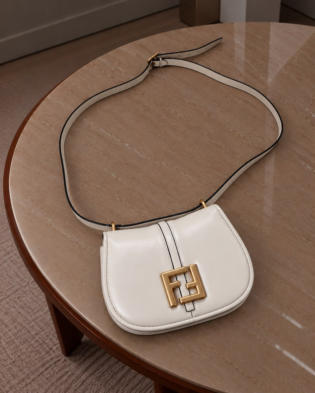 Fendi FFi Leather Shoulder Bag