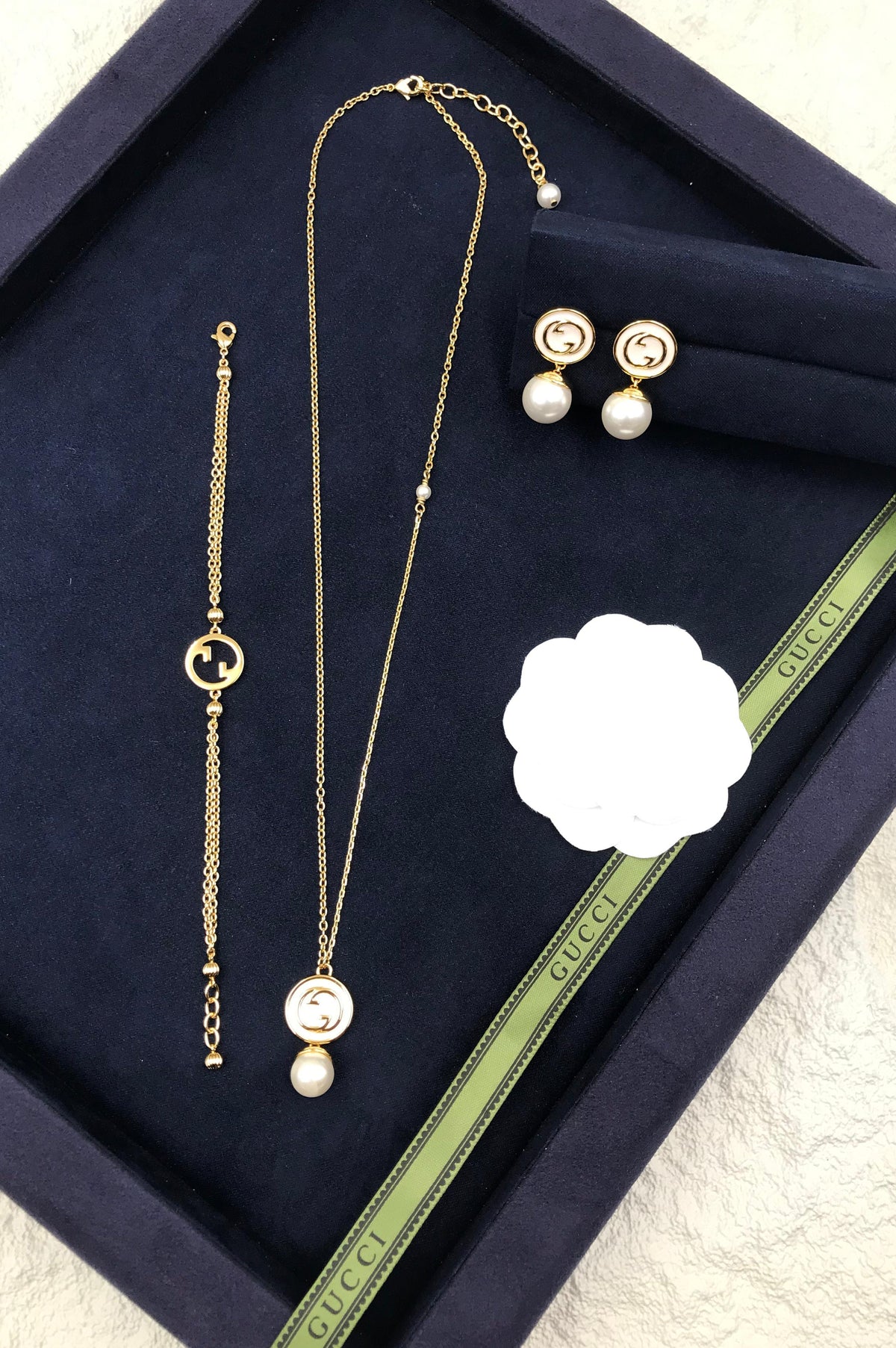 Gucci GG Pearl Jewelry Set