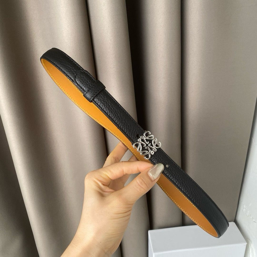 LOEWE Anagram Pebble Leather Belt
