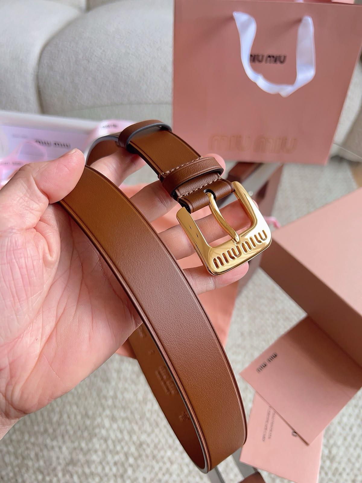 Miu Miu Logo Buckle Leather Belt