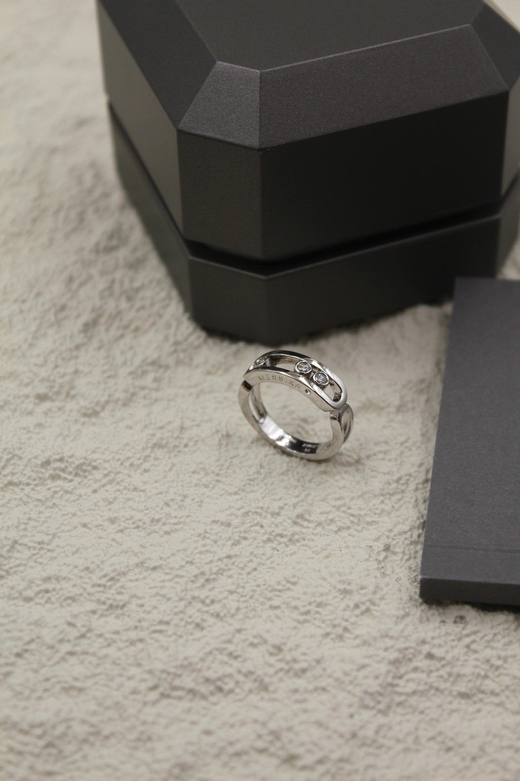 Messika Move Noa Diamond Ring