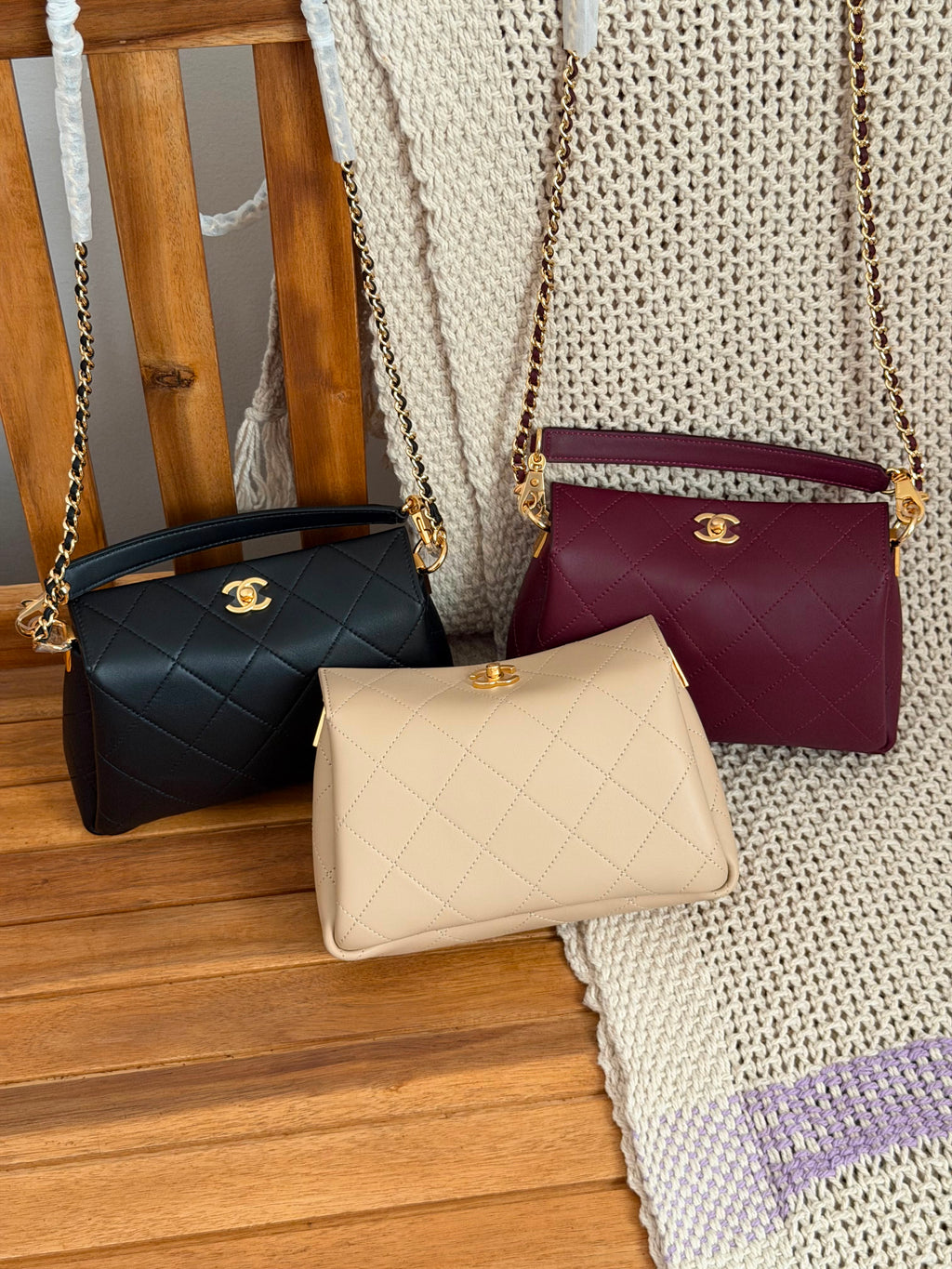 CHANEL Diamond Quilted Top Handle Chain Bag