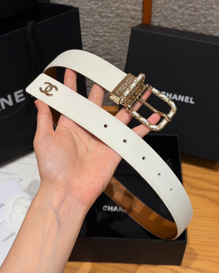 CHANEL — Chain Buckle Belt