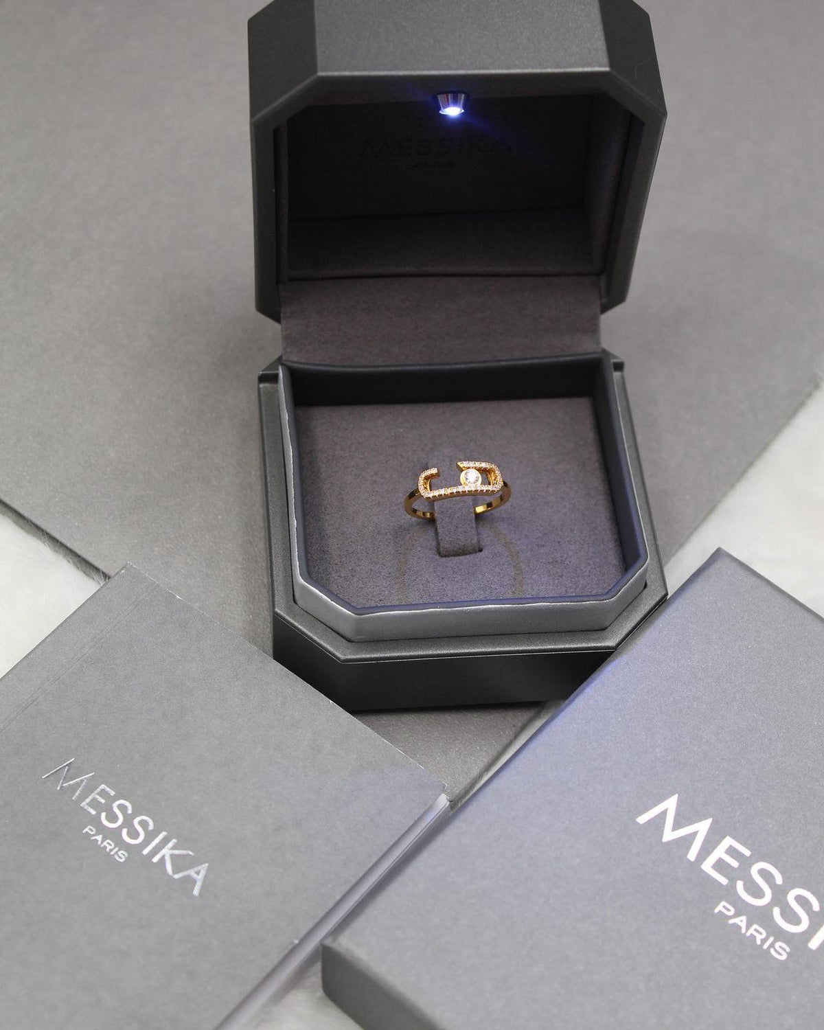 Messika Move Noa Diamond Ring