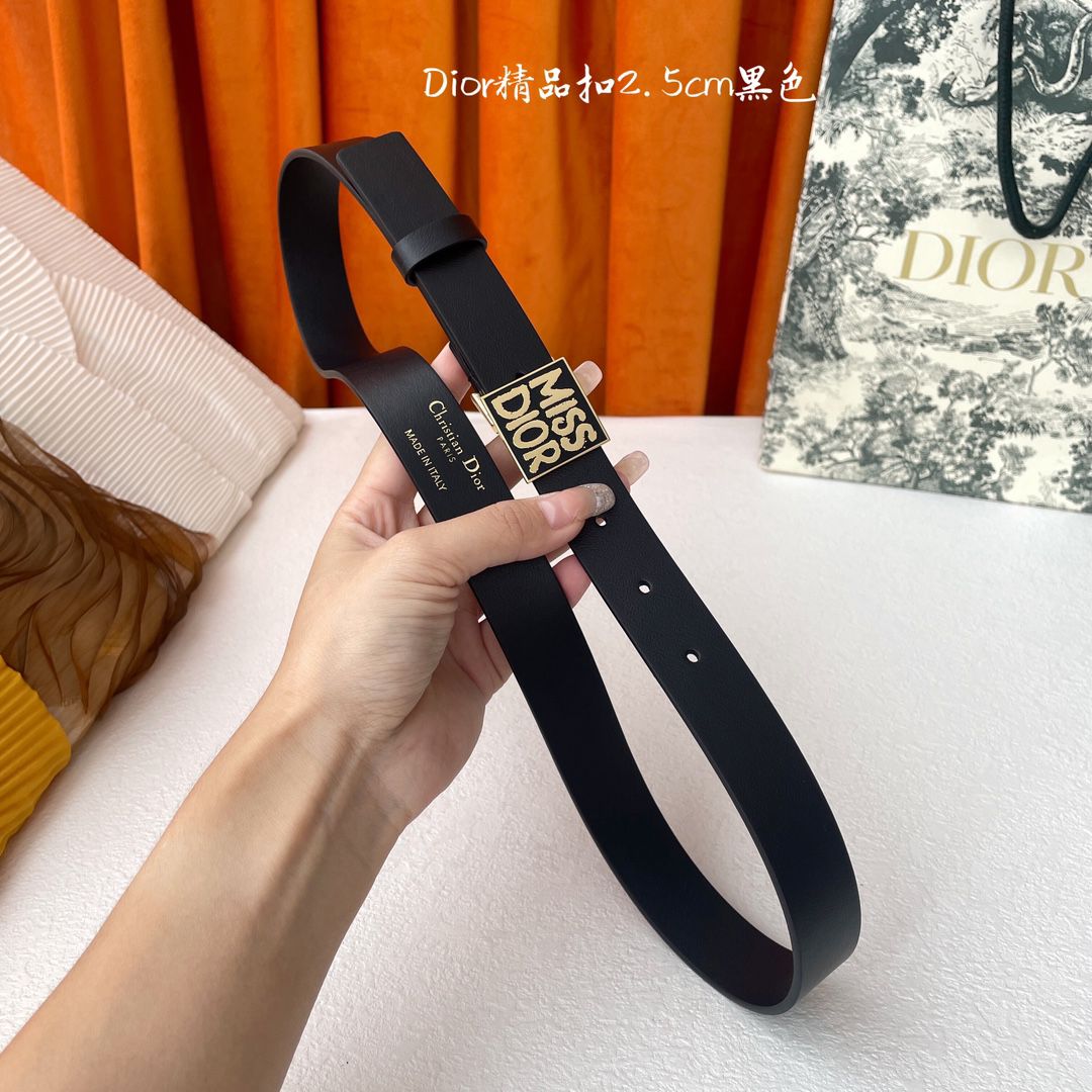 DIOR — Miss Dior Belt